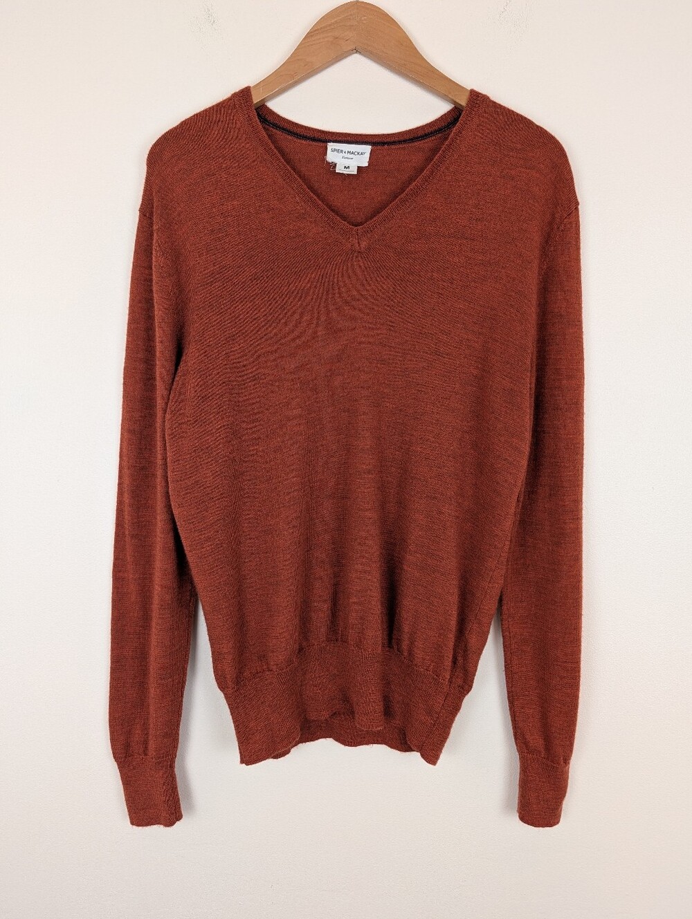Spier & Mackay Knitwear Burnt Orange 100% Merino Wool V-neck Sweater